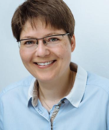Prof. Anne Staubitz